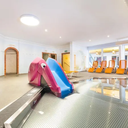 Alpenhof 4*