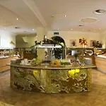 Hotell Alpenhof 4*