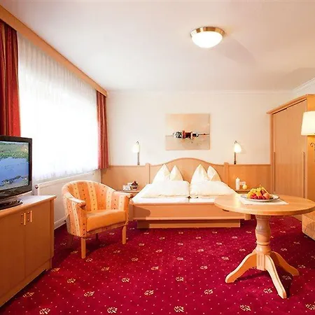 Alpenhof فندق