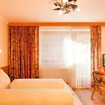 Alpenhof 4*